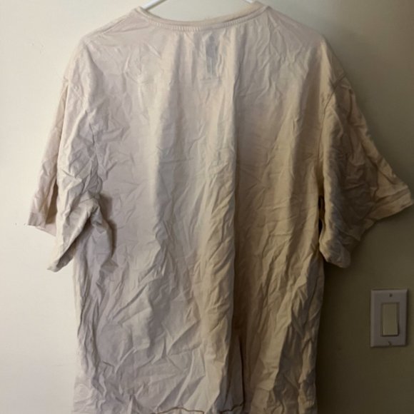 Billie Eilish Oversized T-Shirt - Picture 3 of 3